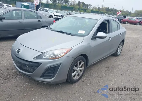 2010 Mazda Mazda3 I Touring z USA, uszkodzony, nr VIN JM1BL1SF3A1273548
